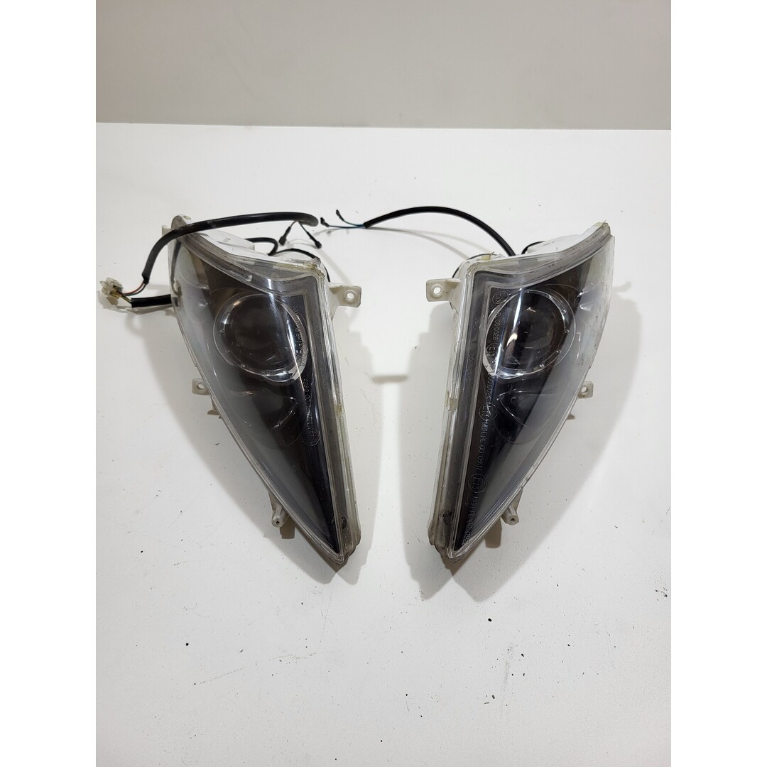 Jet Force 50 2T NC E2 05-07 / Koplamp set Links Rechts Zwart lens model