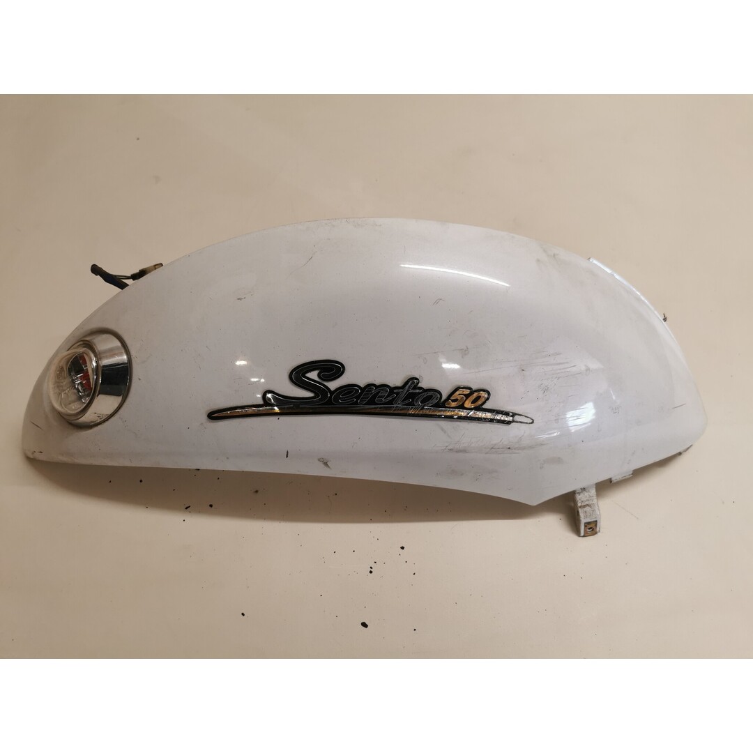 Kymco Sento 2009 / zijscherm rechts / achterkap / knipperlicht