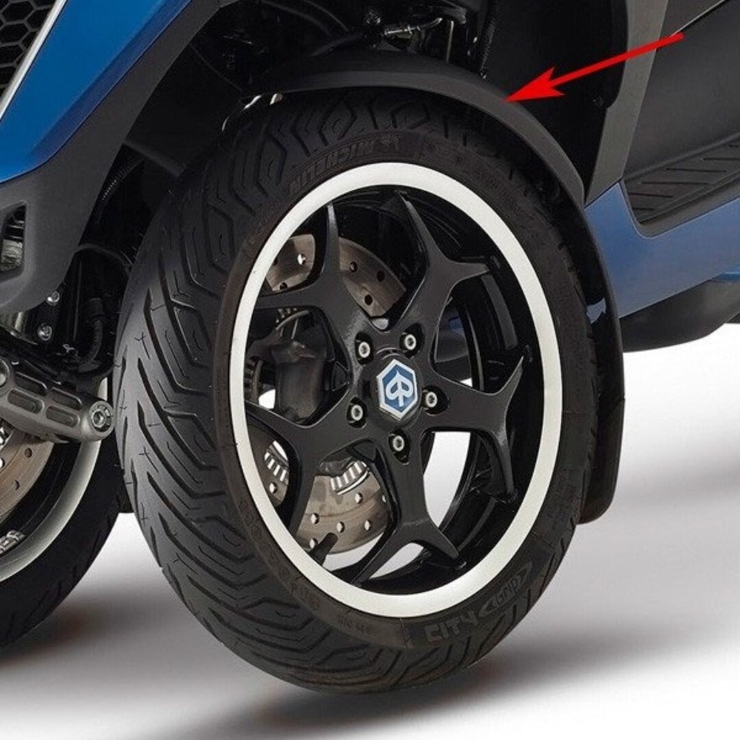 voorspatbord over wiel mp3 links piag orig 1b004095