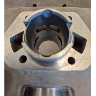 Zündapp  cilinder mod. breitwand !! krasjes cilinderwand !! zundapp 39mm chroom