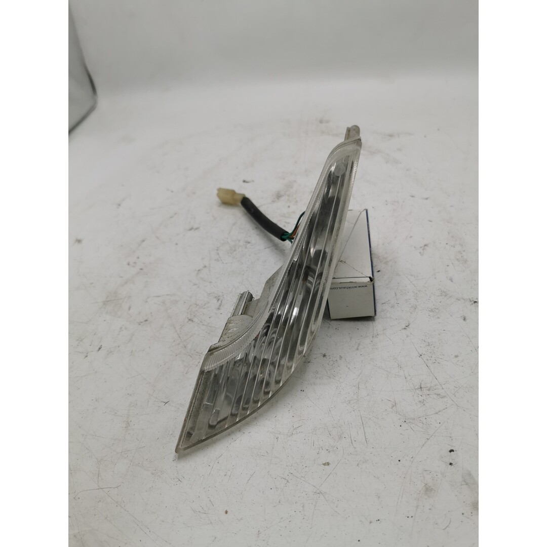 Peugeot Peugeot New Vivacity 3 2-takt Wit / Knipperlicht / Links / Voor