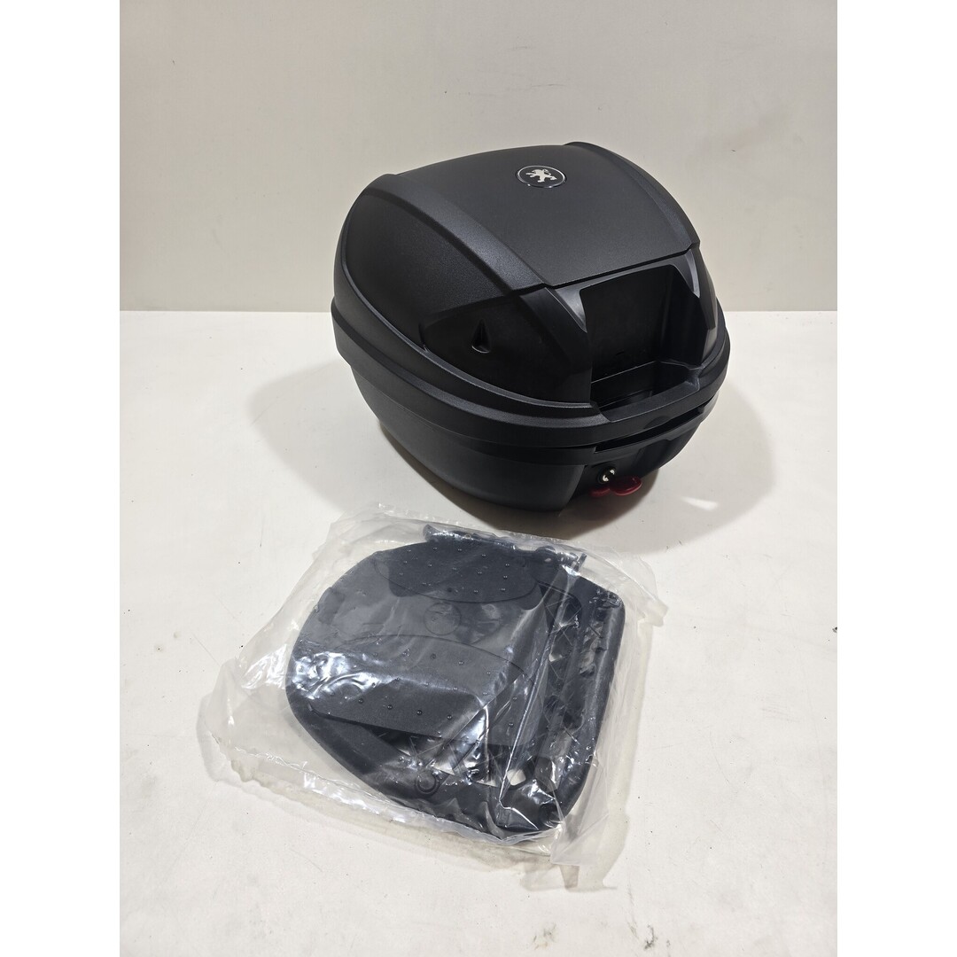 Peugeot Peugeot Bagagekoffer 36 liter / incl. montage set