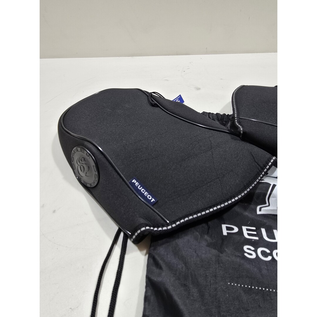Peugeot scooters handmoffen set