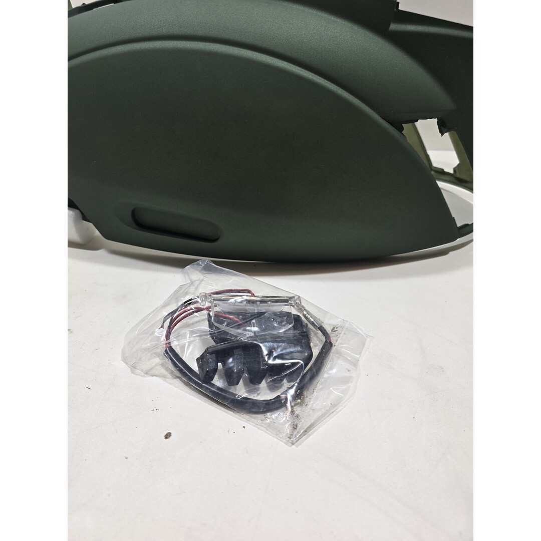 Piaggio Piaggio Zip2000 / SP Kappen ZONDER  voorste kap ! Mat groen