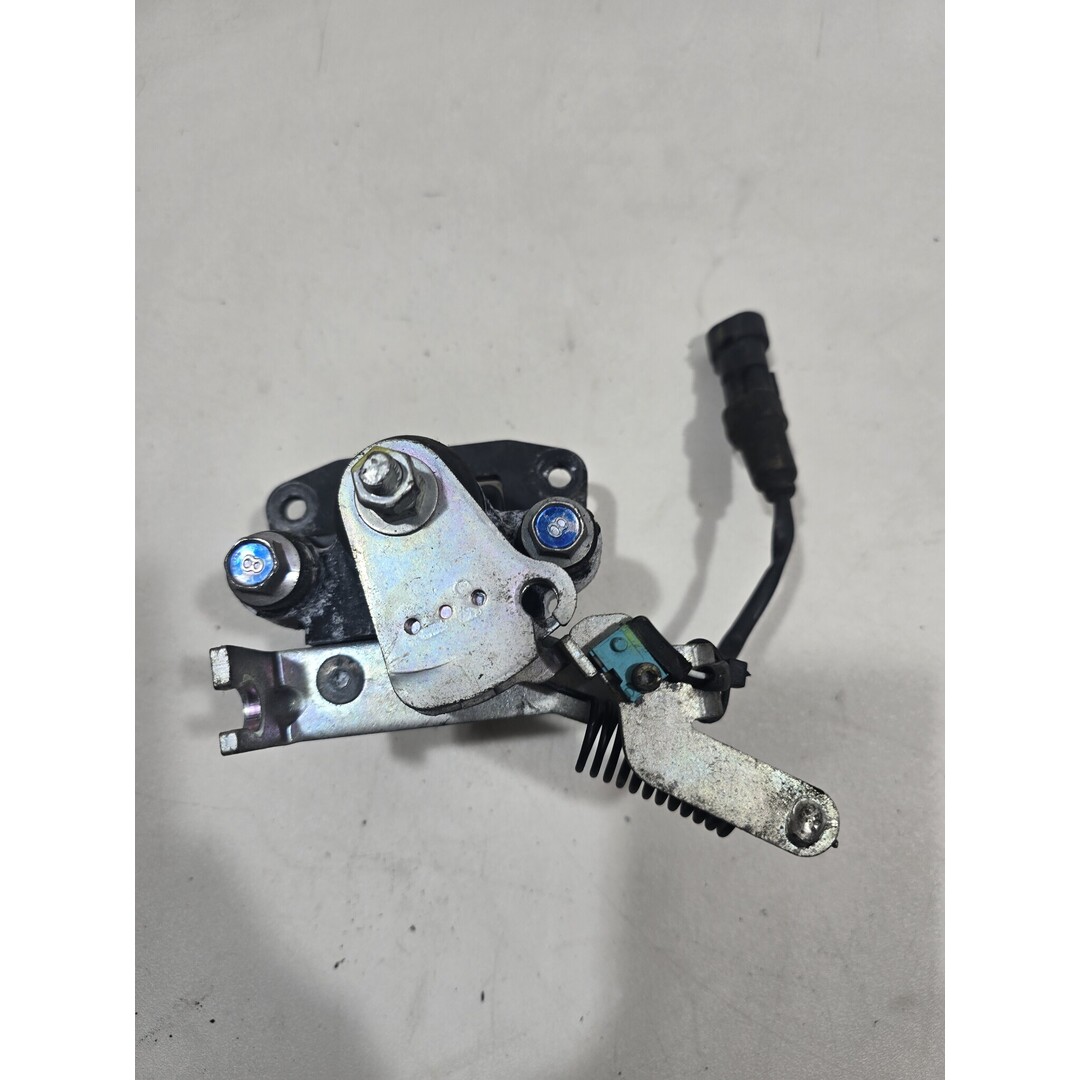 Piaggio Piaggio Mp3 250 LT 2009 / Remklauw Rollock Systeem