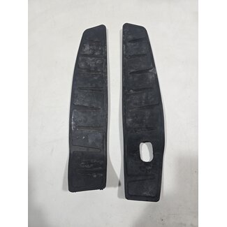 Piaggio Piaggio Mp3 250 LT 2009 / Treekplank mat set ( met uitsparing voetrem )