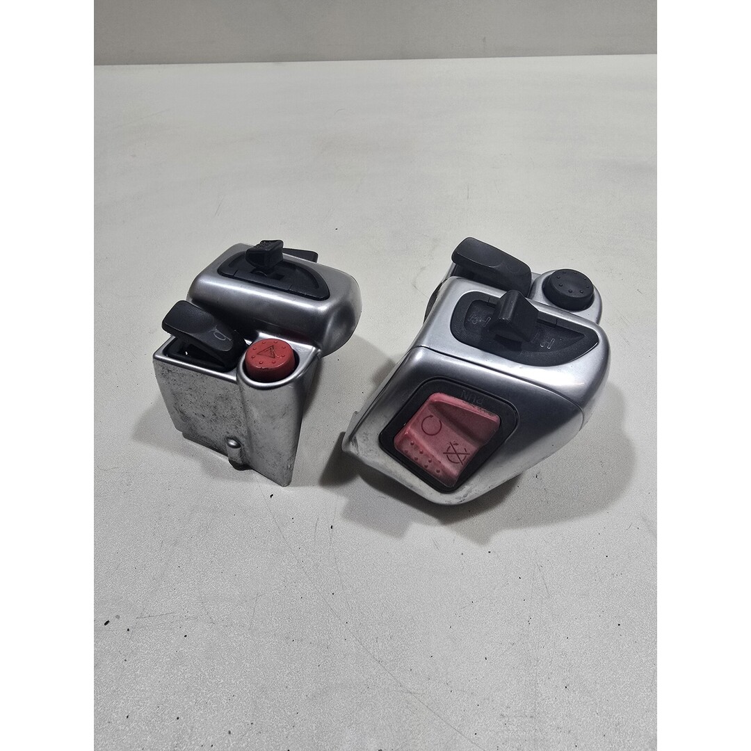 Piaggio Piaggio Mp3 250 LT 2009 / Stuurschakelaar set links rechts Chrome