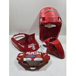 Piaggio Puch Zip type 1/2/3 / Kappen set Carbon replica  set zie foto gaten voor koeling / stuurkap gebroken