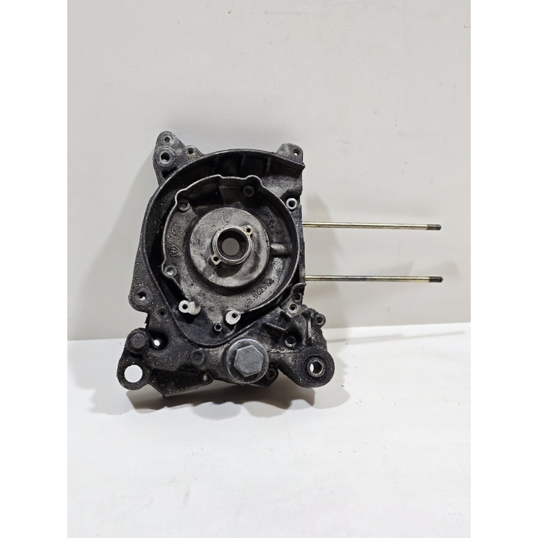 Piaggio Carterdeel uitlaat Piaggio 4T 2V