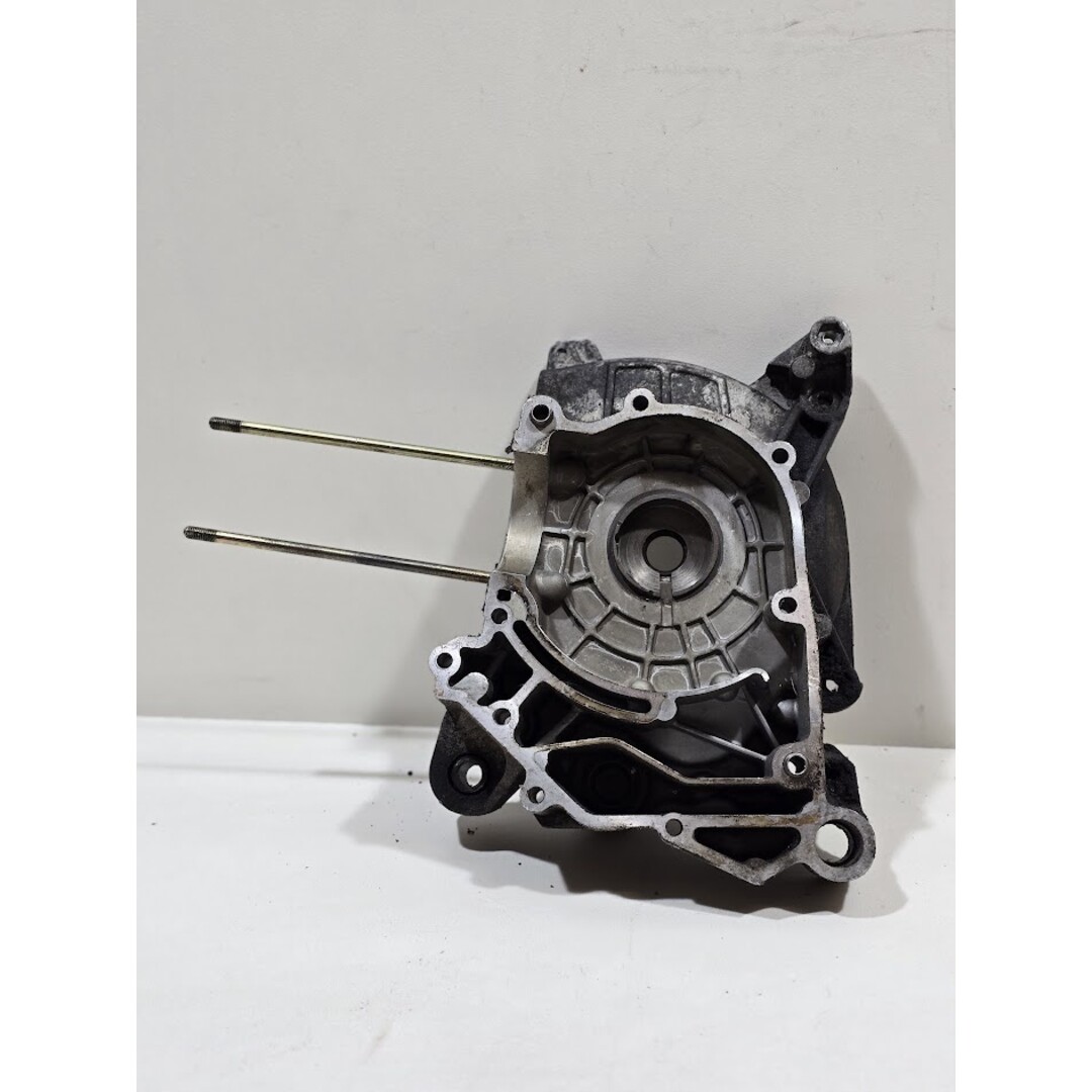 Piaggio Carterdeel uitlaat Piaggio 4T 2V