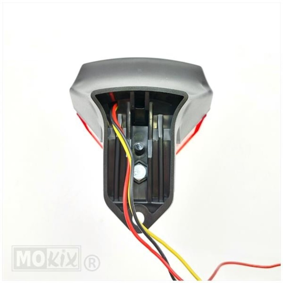 ACHTERLICHT ZPP/KREIDLER 12V OP VOET(ULO) ROOD LED