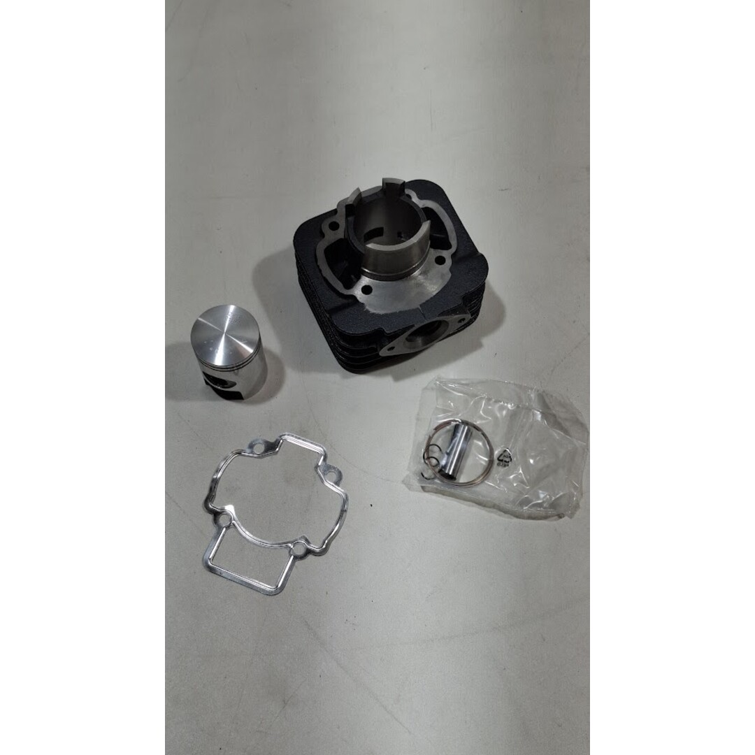 Piaggio Zip Typhoon Cilinder 2t