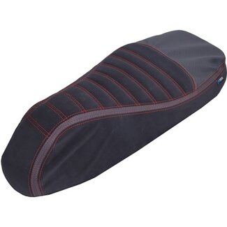 buddydek alcantara streep Sport (made in EU) Vespa zwart/rood >2024 past op gts 125cc, gts 250cc, gts 300 (euro4)