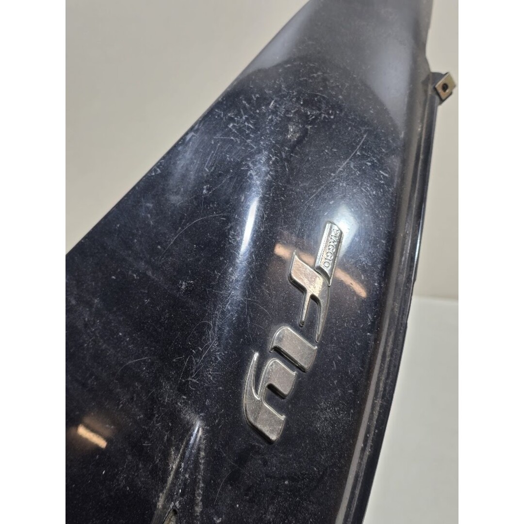 Piaggio Piaggio New Fly zijkappen set