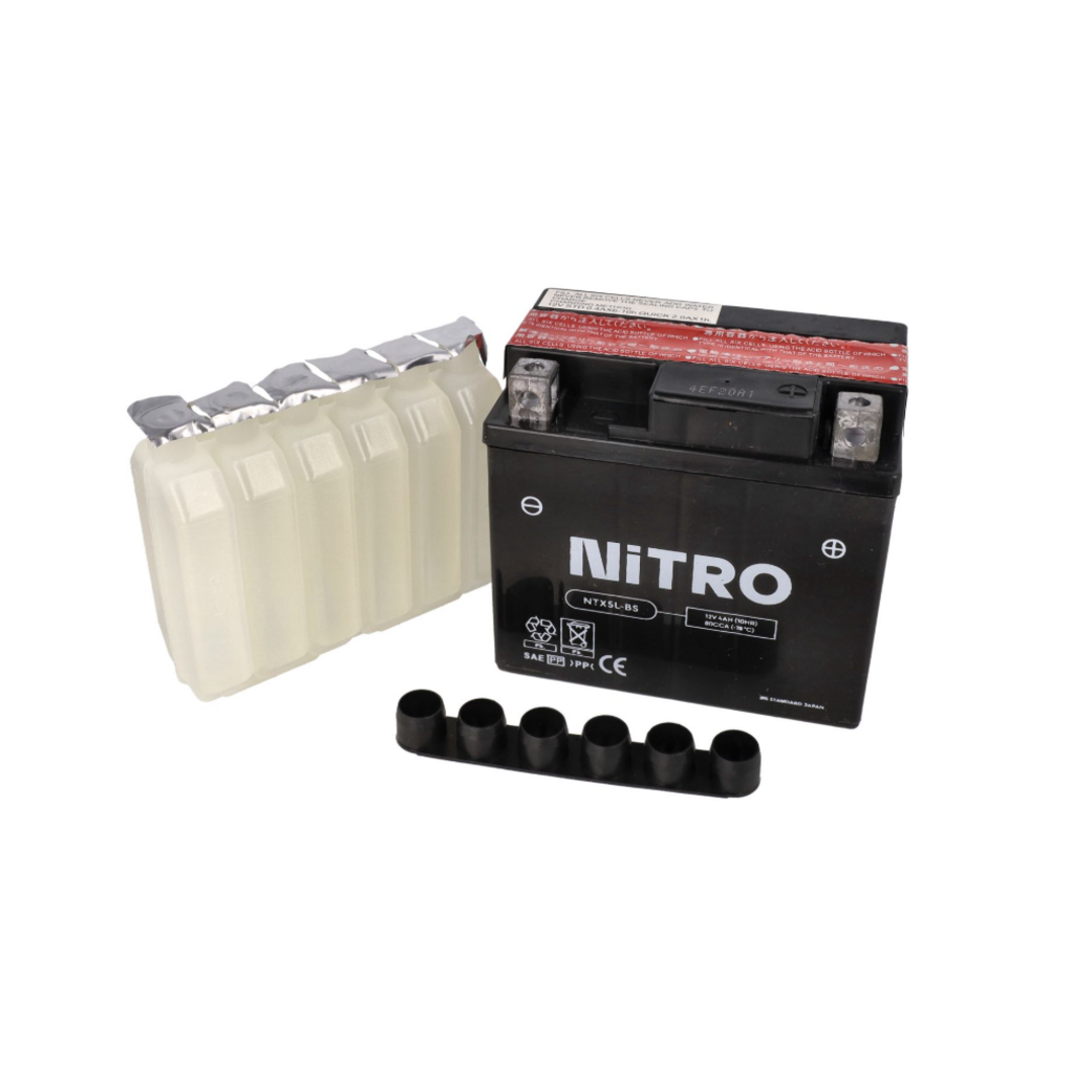 Onderhoudsvrije Nitro accu NTX5L-BS / YTX5L-BS geschikt voor Peugeot V-Clic, Kisbee 4T, Speedfight 3/4 4T, Kymco Super 9, Filly, Dink, en meer