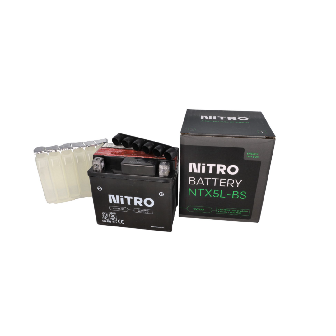 Onderhoudsvrije Nitro accu NTX5L-BS / YTX5L-BS geschikt voor Peugeot V-Clic, Kisbee 4T, Speedfight 3/4 4T, Kymco Super 9, Filly, Dink, en meer
