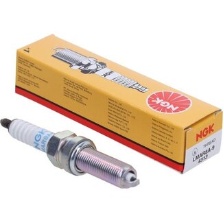 bougie ngk LMAR8A-9 x-max 300