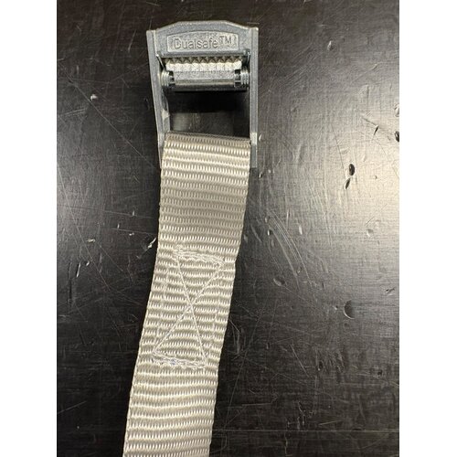 UITVERKOOP! Bedrukte Gespband - 1,5 meter - 25 mm - 300 kg / kleur Grijs SafetyLoad UITVERKOOP! Bedrukte Gespband - 1,5 meter - 25 mm - 300 kg / kleur Grijs