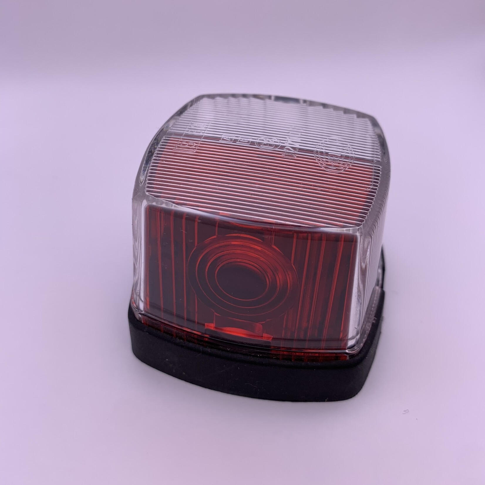 Bürstner Hella Breedtelicht PL57 Rood/Wit