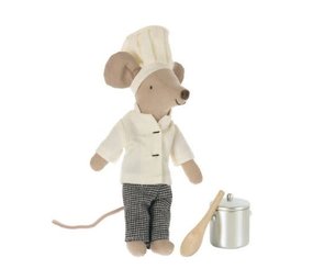 Maileg Chef muis met soeppan en lepel Maileg Chef muis met soeppan en lepel