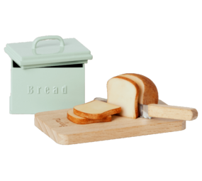 Maileg Broodtrommel met brood en mes Maileg Broodtrommel met brood en mes