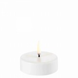 Uyuni LED tealight maxi Smooth,  6,1x2,2 - Nordic white Uyuni LED tealight maxi Smooth,  6,1x2,2 - Nordic white
