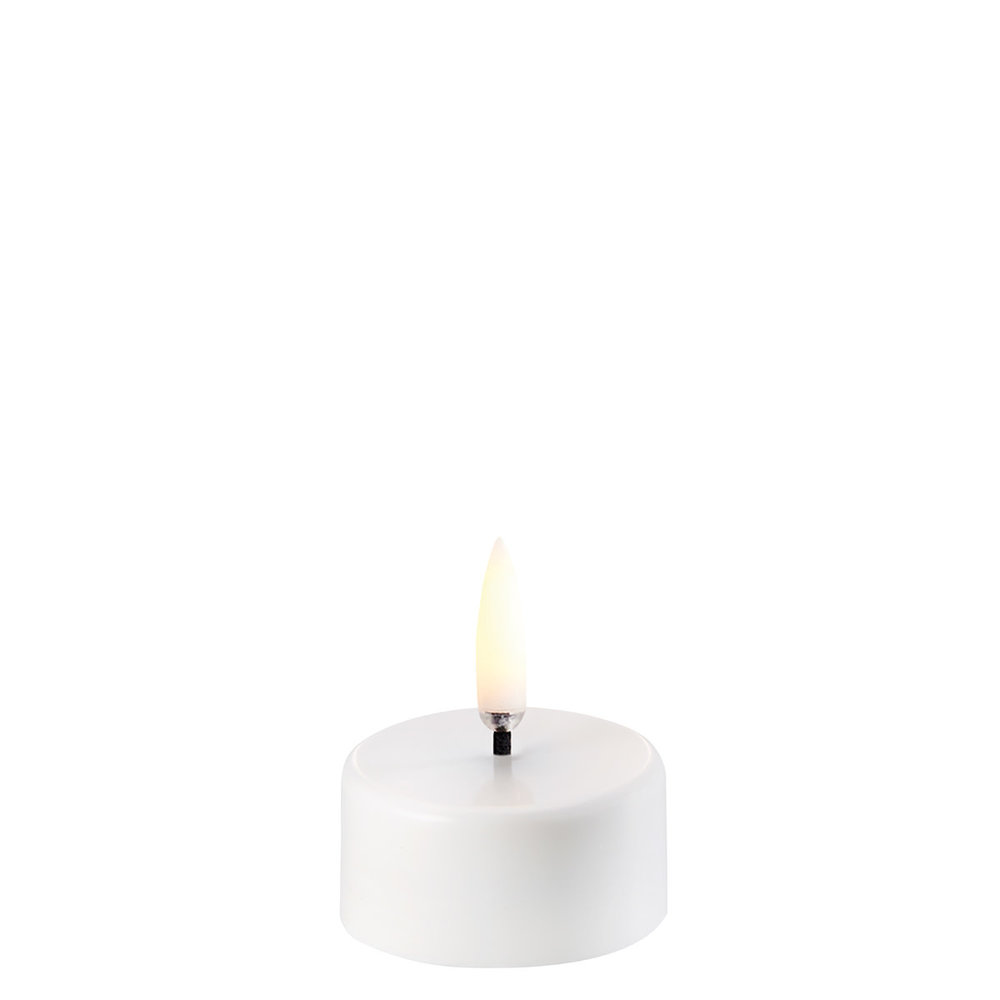 Uyuni LED tealight premium 3,9x2 cm - White Uyuni LED tealight premium 3,9x2 cm - White