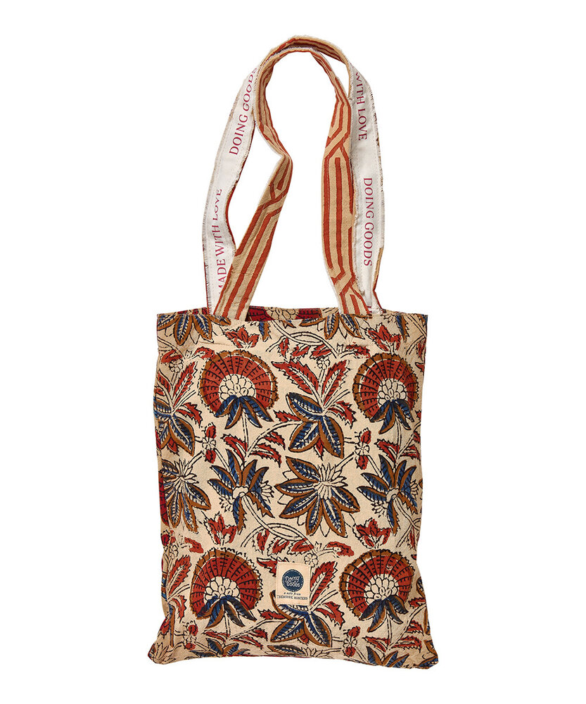 Doing Goods Willow Single Throw in Tote Bag - 220 x 140 cm