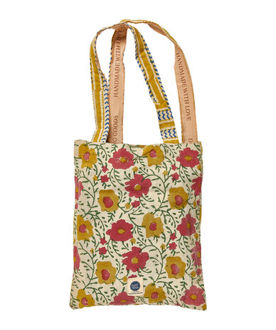 Doing Goods Evy Single Throw in Tote Bag - 220 x 140 cm