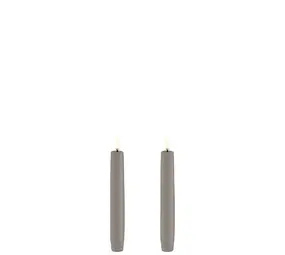 Uyuni LED taper candle 2,3x15 cm, Smooth, 2-pack Sandstone Uyuni LED taper candle 2,3x15 cm, Smooth, 2-pack Sandstone