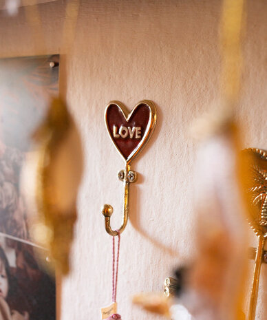 Doing Goods Pyar Heart Hook Doing Goods Pyar Heart Hook