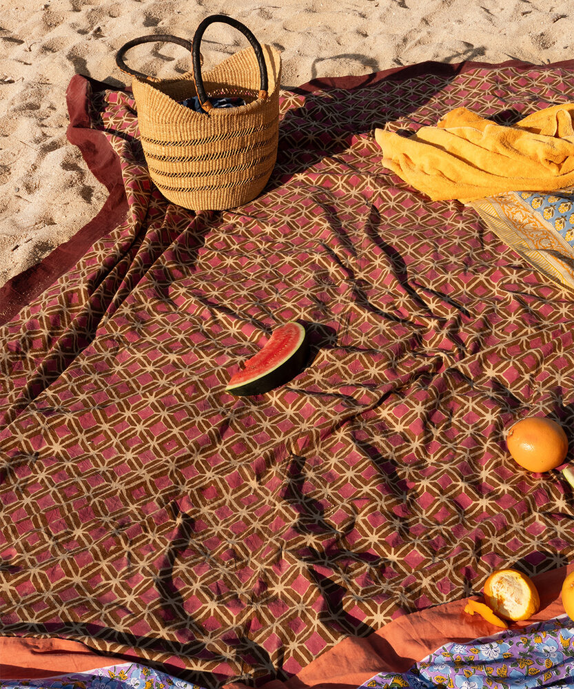 Doing Goods Helena Single Throw in Tote Bag Doing Goods Helena Single Throw in Tote Bag