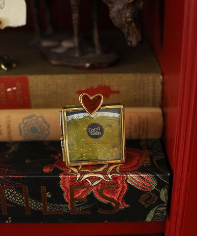 Doing Goods Pyar Heart Frame Mini Doing Goods Pyar Heart Frame Mini