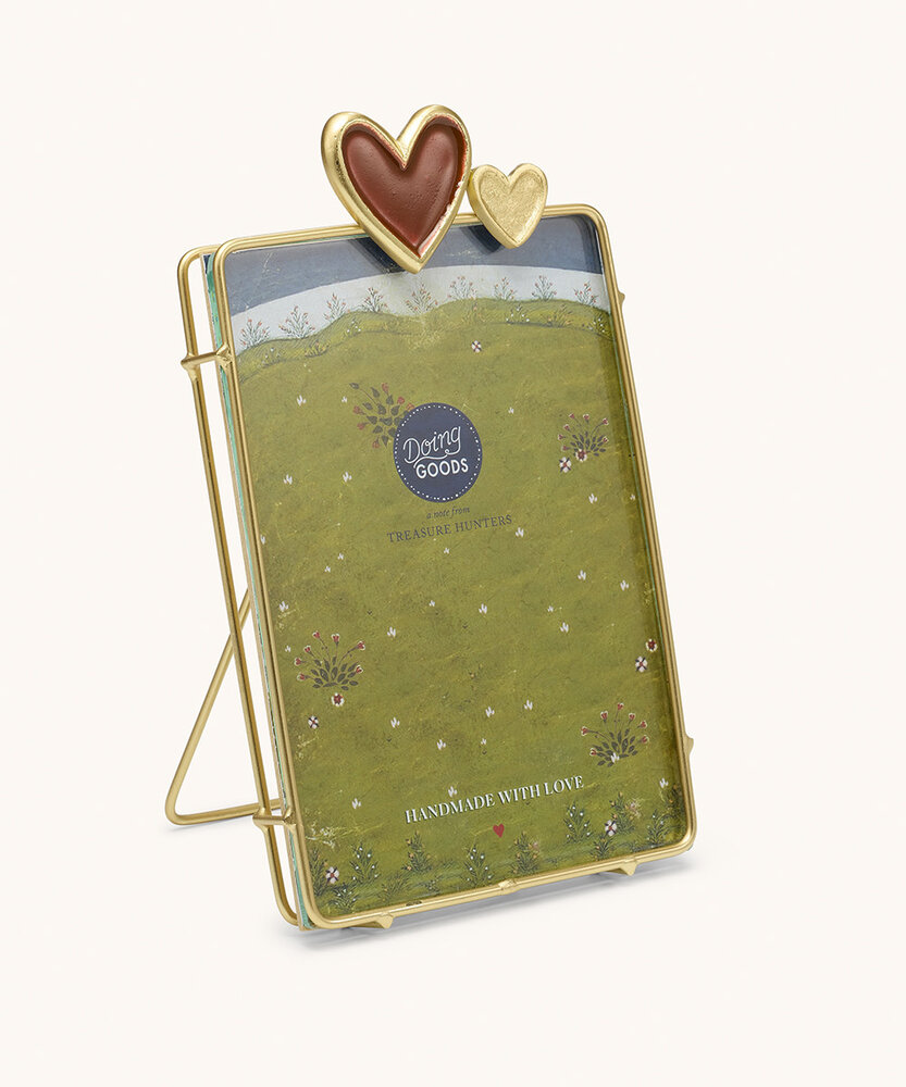 Doing Goods Pyar Heart Frame Large Doing Goods Pyar Heart Frame Large