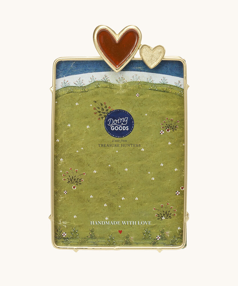 Doing Goods Pyar Heart Frame Large Doing Goods Pyar Heart Frame Large