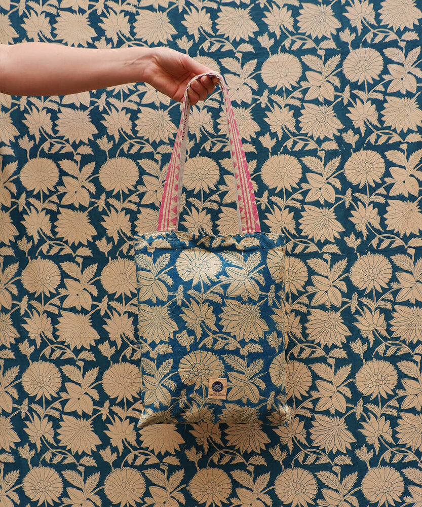 Doing Goods Lullaby Single Throw in Tote Bag  - 220 x 140 cm Doing Goods Lullaby Single Throw in Tote Bag  - 220 x 140 cm