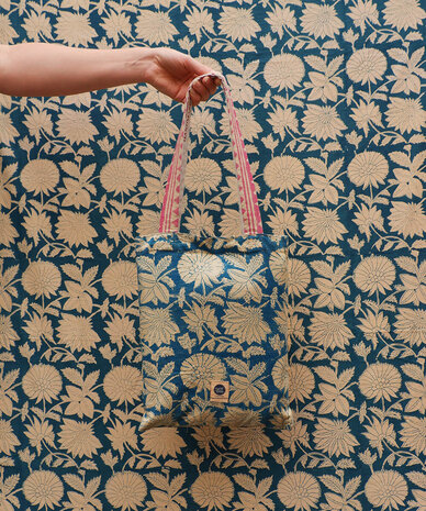 Doing Goods Lullaby Single Throw in Tote Bag  - 220 x 140 cm Doing Goods Lullaby Single Throw in Tote Bag  - 220 x 140 cm