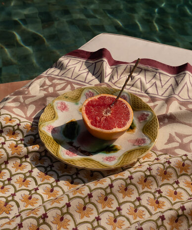 Doing Goods Dani Double Throw in Tote Bag  - 240 x 280 cm Doing Goods Dani Double Throw in Tote Bag  - 240 x 280 cm