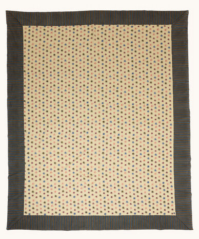 Doing Goods Noa Star Table Throw in Tote Bag - 160 x 350 cm