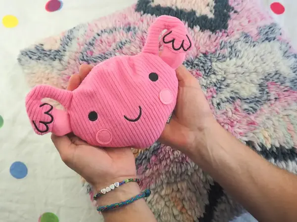 Bitten Design Huggable Cute Uterus Bitten Design Huggable Cute Uterus