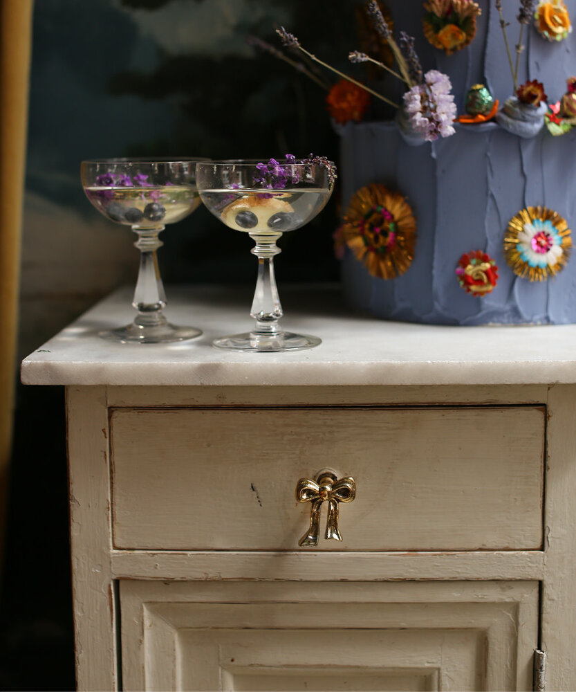 Doing Goods Bowie Bow Knob Doing Goods Bowie Bow Knob