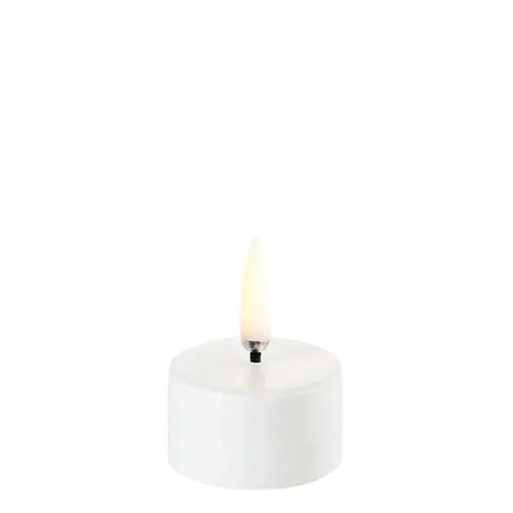 Uyuni LED tealight 400 - Nordic white Uyuni LED tealight 400 - Nordic white