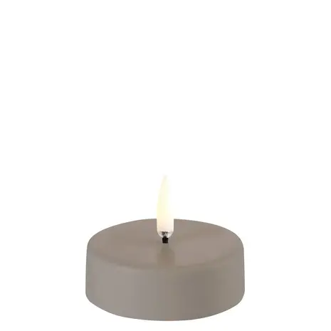 Uyuni LED tealight maxi Smooth,  6,1x2,2 - Sandstone Uyuni LED tealight maxi Smooth,  6,1x2,2 - Sandstone