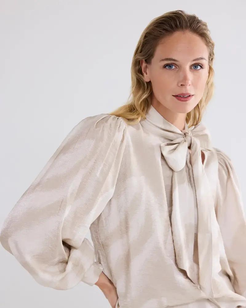 Summum Woman Top big feathers - Cashmere