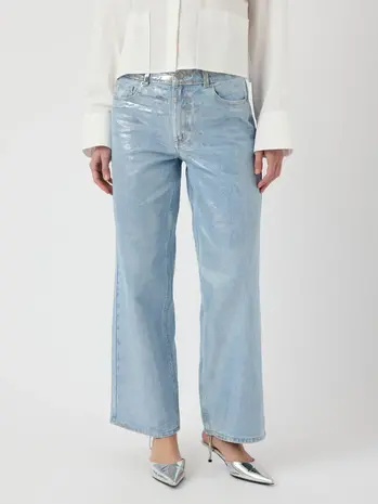 Y.A.S Silvera HW Shiny Denim Jeans *32 - Light Blue Y.A.S Silvera HW Shiny Denim Jeans *32 - Light Blue