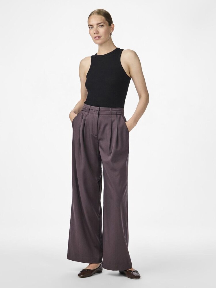 Y.A.S Remuna HMW Pant - Raisin Y.A.S Remuna HMW Pant - Raisin