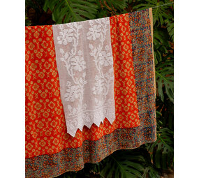 Doing Goods Ulla Table Throw in Tote Bag - 160 x 350 cm Doing Goods Ulla Table Throw in Tote Bag - 160 x 350 cm