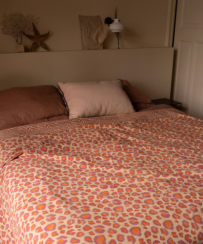 Doing Goods Pink Leopard Double Throw in Tote Bag - 240x280cm Doing Goods Pink Leopard Double Throw in Tote Bag - 240x280cm