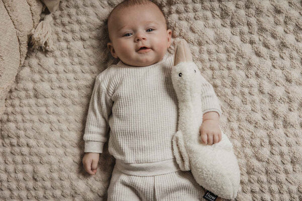 Flow Amsterdam Liva oplaadbare hartslagknuffel - beige Flow Amsterdam Liva oplaadbare hartslagknuffel - beige