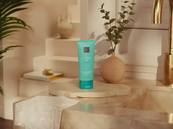 Rituals Karma Hand Lotion SPF15 Rituals Karma Hand Lotion SPF15